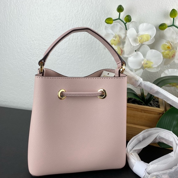 Michael Kors Suri SM Bucket Crossbody - Picture 3 of 7